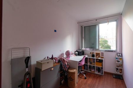 Apartamento à venda com 81m², 3 quartos e 1 vagaQuarto 2