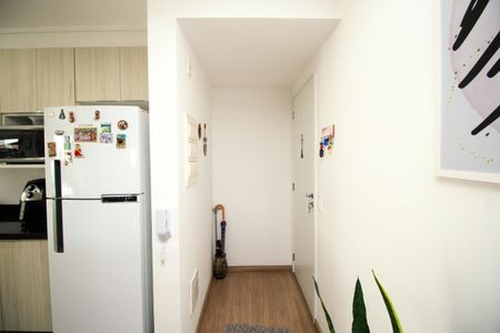 Apartamento à venda com 74m², 2 quartos e 2 vagasCorredor