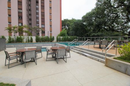 Apartamento à venda com 74m², 2 quartos e 2 vagasPiscina