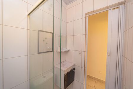 Casa para alugar com 30m², 1 quarto e sem vagaBanheiro