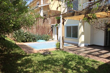 Casa de condomínio para alugar com 295m², 4 quartos e 4 vagasÁrea comum