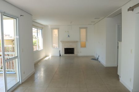 Casa de condomínio para alugar com 295m², 4 quartos e 4 vagasSala