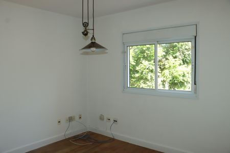 Casa de condomínio para alugar com 295m², 4 quartos e 4 vagasSuíte 2