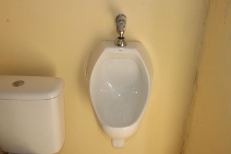 Casa de condomínio para alugar com 295m², 4 quartos e 4 vagasBanheiro de serviço 2