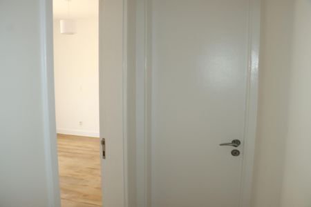 Casa de condomínio para alugar com 295m², 4 quartos e 4 vagasCorredor