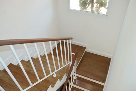 Casa de condomínio para alugar com 295m², 4 quartos e 4 vagasCorredor