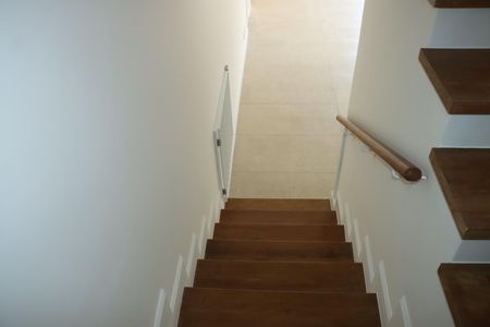 Casa de condomínio para alugar com 295m², 4 quartos e 4 vagasCorredor