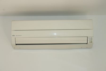 Casa de condomínio para alugar com 295m², 4 quartos e 4 vagasSuíte