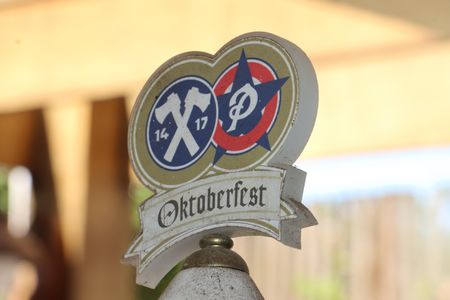 Casa de condomínio para alugar com 295m², 4 quartos e 4 vagasÁrea comum