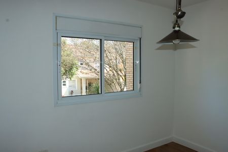 Casa de condomínio para alugar com 295m², 4 quartos e 4 vagasSuíte 2