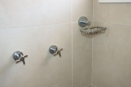 Casa de condomínio para alugar com 295m², 4 quartos e 4 vagasBanheiro da Suíte 2