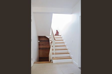 Sala de casa de condomínio para alugar com 4 quartos, 295m² em Horizontal Park, Cotia