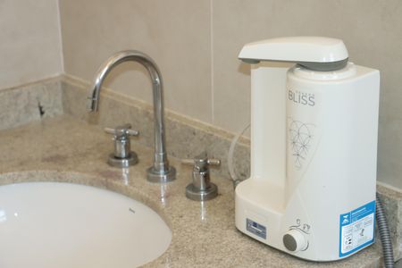 Casa de condomínio para alugar com 295m², 4 quartos e 4 vagasBanheiro da Suíte 2