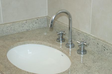 Casa de condomínio para alugar com 295m², 4 quartos e 4 vagasBanheiro social