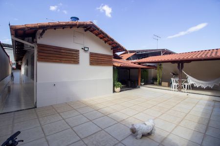 Casa para alugar com 300m², 3 quartos e 2 vagas Casa para alugar com 300m², 3 quartos e 2 vagasÁrea gourmet