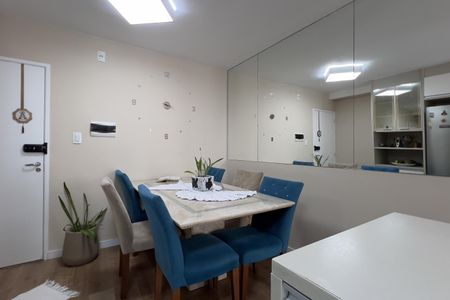 Apartamento à venda com 54m², 2 quartos e 1 vagaSala