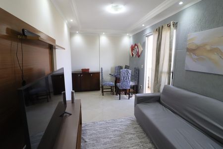 Sala de apartamento para alugar com 2 quartos, 61m² em Jaguaribe, Osasco