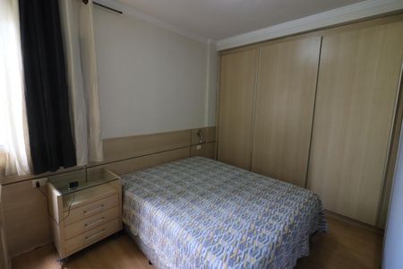 Quarto 1 de apartamento para alugar com 2 quartos, 61m² em Jaguaribe, Osasco
