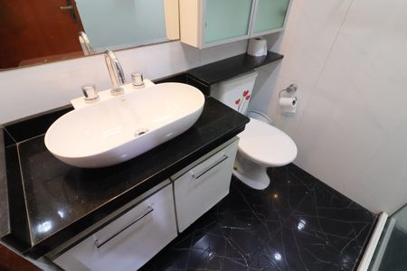 Apartamento para alugar com 61m², 2 quartos e 1 vagaBanheiro