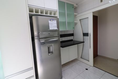 Apartamento para alugar com 61m², 2 quartos e 1 vagaCozinha e Área de Serviço