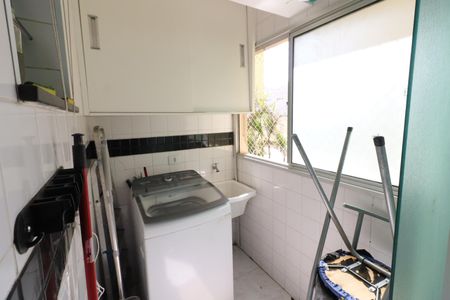 Apartamento para alugar com 61m², 2 quartos e 1 vagaCozinha e Área de Serviço