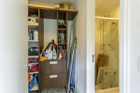 Apartamento à venda com 114m², 2 quartos e 3 vagasQuarto de Serviço