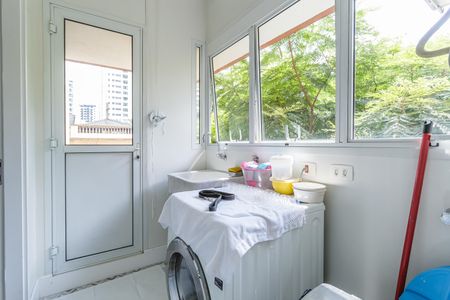 Apartamento à venda com 114m², 2 quartos e 3 vagasÁrea de Serviço