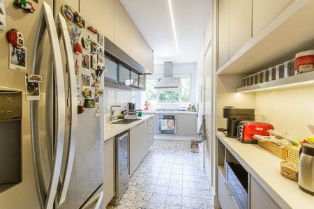Apartamento à venda com 114m², 2 quartos e 3 vagasCozinha