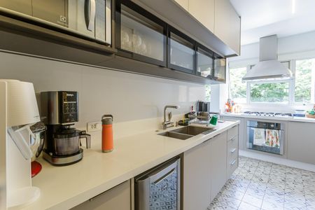Apartamento à venda com 114m², 2 quartos e 3 vagasCozinha