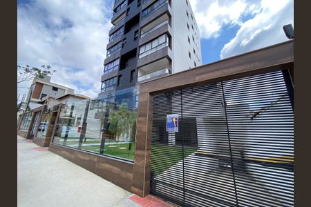 Apartamento para alugar com 133m², 3 quartos e 2 vagas