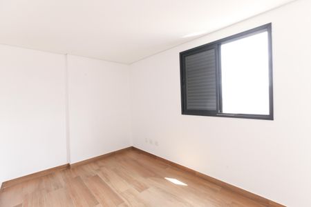 Apartamento para alugar com 133m², 3 quartos e 2 vagas