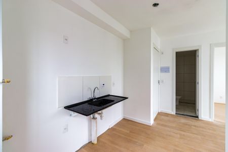 Apartamento para alugar com 39m², 2 quartos e sem vaga
