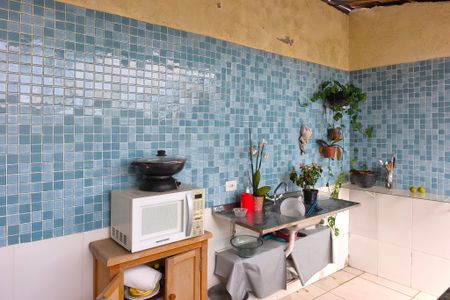 Casa à venda com 81m², 2 quartos e 6 vagasÁrea gourmet