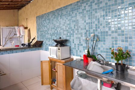 Casa à venda com 81m², 2 quartos e 6 vagasÁrea gourmet