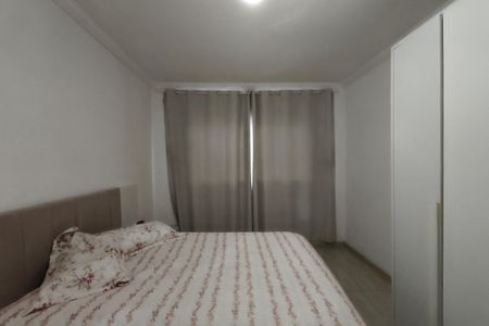 Casa à venda com 81m², 2 quartos e 6 vagasQuarto Suíte