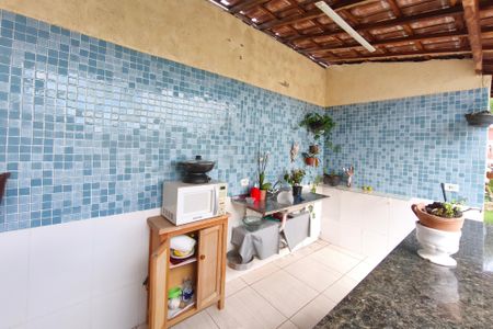 Casa à venda com 81m², 2 quartos e 6 vagasÁrea gourmet