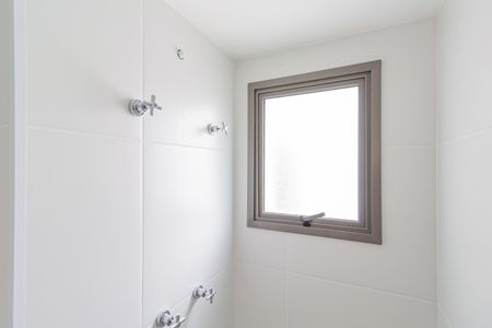 Apartamento à venda com 185m², 4 quartos e 3 vagas Apartamento à venda com 185m², 4 quartos e 3 vagasBanheiro da Suíte 2