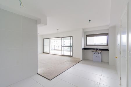 Apartamento à venda com 185m², 4 quartos e 3 vagas Apartamento à venda com 185m², 4 quartos e 3 vagasCozinha