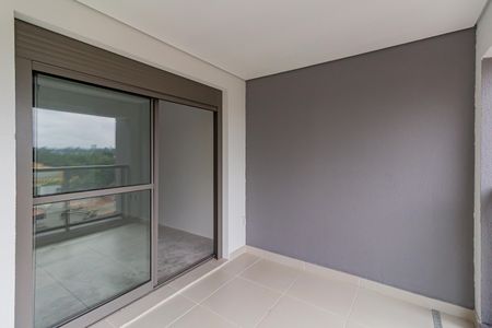 Apartamento à venda com 185m², 4 quartos e 3 vagas Apartamento à venda com 185m², 4 quartos e 3 vagasVaranda da Suíte 1