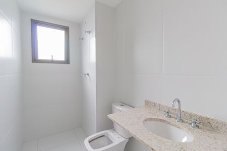 Apartamento à venda com 185m², 4 quartos e 3 vagas Apartamento à venda com 185m², 4 quartos e 3 vagasBanheiro da Suíte 4