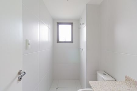 Apartamento à venda com 185m², 4 quartos e 3 vagas Apartamento à venda com 185m², 4 quartos e 3 vagasBanheiro da Suíte 4