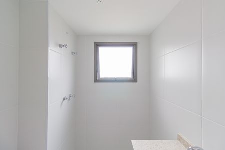 Apartamento à venda com 185m², 4 quartos e 3 vagas Apartamento à venda com 185m², 4 quartos e 3 vagasBanheiro da Suíte 1