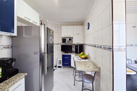 Apartamento à venda com 101m², 3 quartos e 2 vagasCozinha 