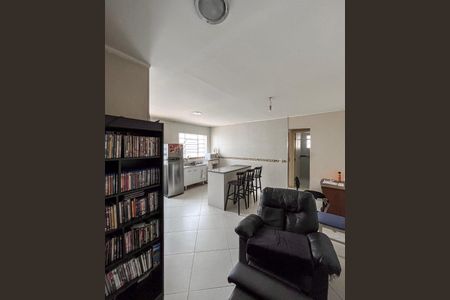 Casa à venda com 400m², 1 quarto e 6 vagas Casa à venda com 400m², 1 quarto e 6 vagasSala/Cozinha