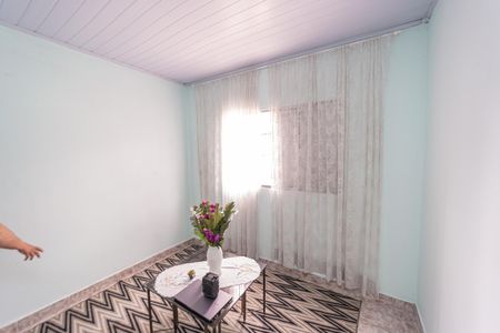 Casa para alugar com 120m², 2 quartos e sem vagaQuarto 1