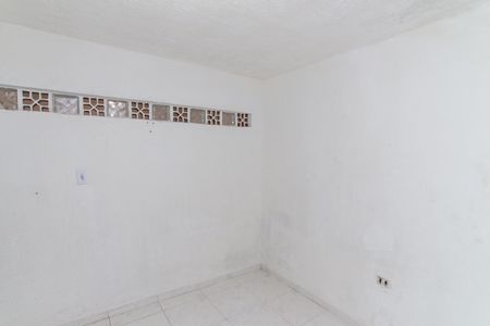 Quarto 1 de casa para alugar com 2 quartos, 58m² em Vila Medeiros, São Paulo