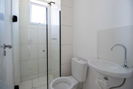 Apartamento para alugar com 55m², 2 quartos e 1 vaga Apartamento para alugar com 55m², 2 quartos e 1 vagaBanheiro da Suíte