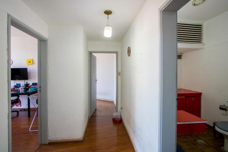 Apartamento à venda com 116m², 3 quartos e sem vagaCorredor