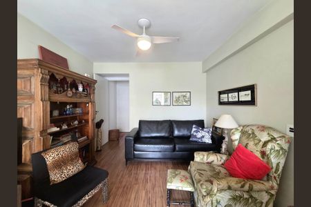 Apartamento à venda com 60m², 2 quartos e 1 vaga Apartamento à venda com 60m², 2 quartos e 1 vagaSala