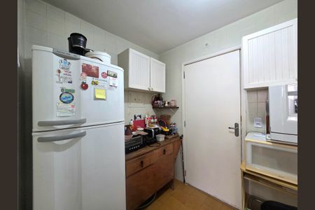 Apartamento à venda com 60m², 2 quartos e 1 vaga Apartamento à venda com 60m², 2 quartos e 1 vagaCozinha